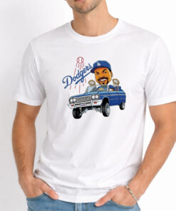 Fan Wearing LA Dodgers Ice Cube Bobblehead Cartoon Driving Car Shirt 1